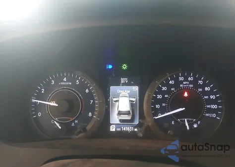 2015 Toyota Sienna Xle 8 Passenger z USA, uszkodzony, nr VIN 5TDYK3DCXFS686332